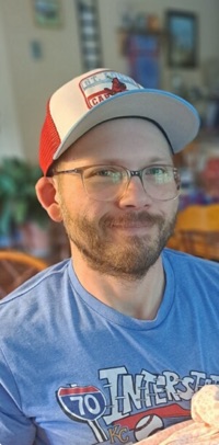 Dustin Shelton