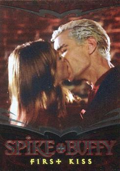 First Kiss 