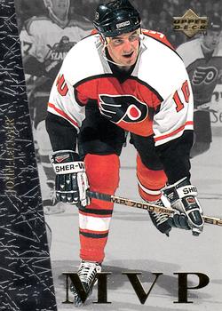 #UD8 John LeClair