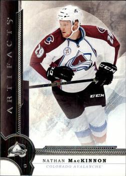 Nathan MacKinnon