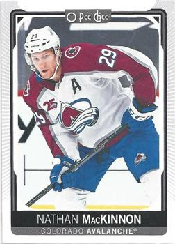 Nathan MacKinnon