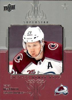 Nathan MacKinnon