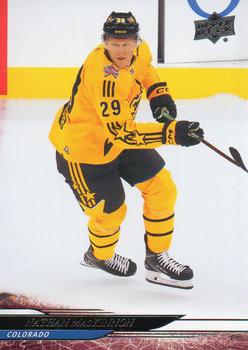 Nathan MacKinnon