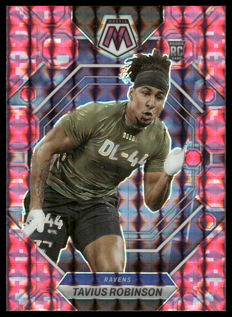 Tavius Robinson