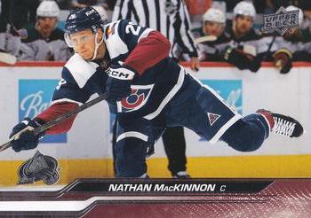 Nathan MacKinnon
