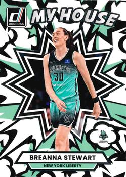 Breanna Stewart