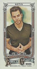 Skylar Astin