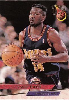 Robert Pack