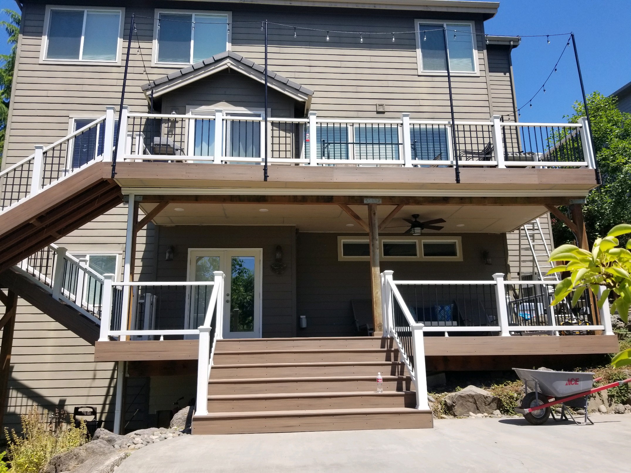 2 story deck with dry space for outdoor living in Camas, WA