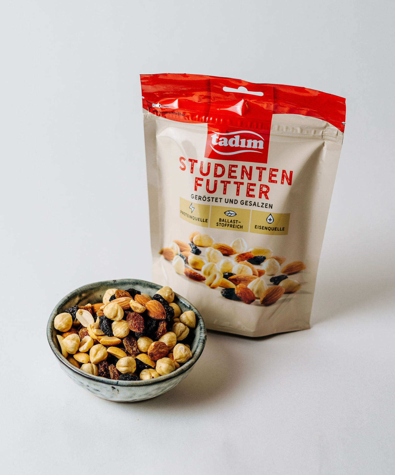 Tadim Mixed Nuts with Raisins