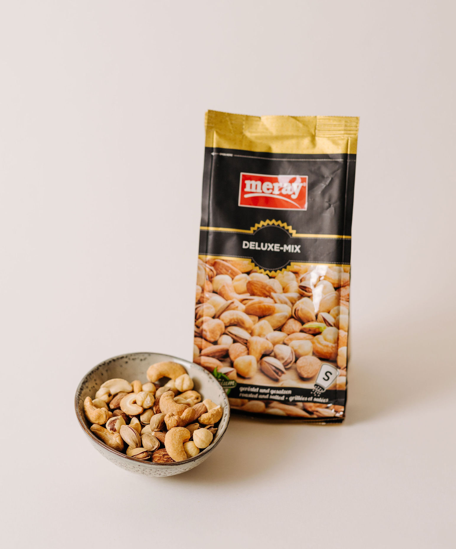 Salted Deluxe Mixed Nuts - Nuts & Mixes