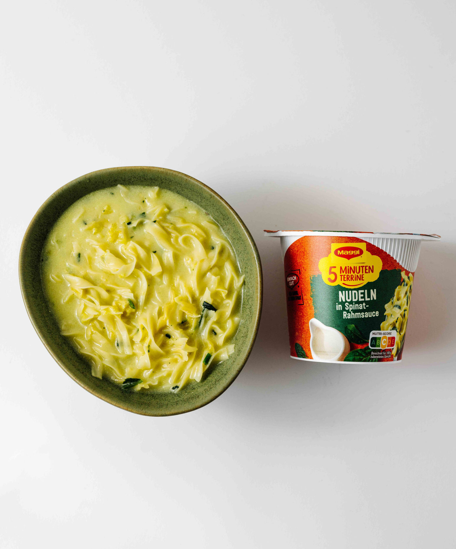 Maggi Pasta with Spinach Sauce
