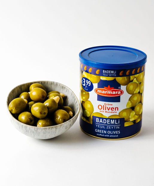 Marmara Green Olives with Almond