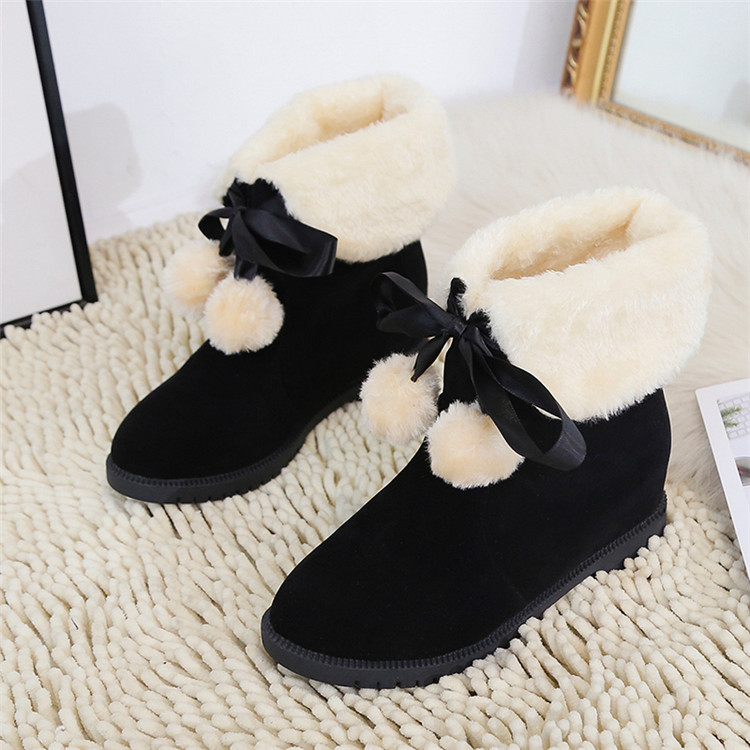 Isikhumba Somhlambi Wasebusika Izicathulo Zeqhwa Ezifudumele Abesifazane Amabhuzu Aphakathi Nenkonyane I-Plush Fur Velvet Boots Shoes Booties Woman