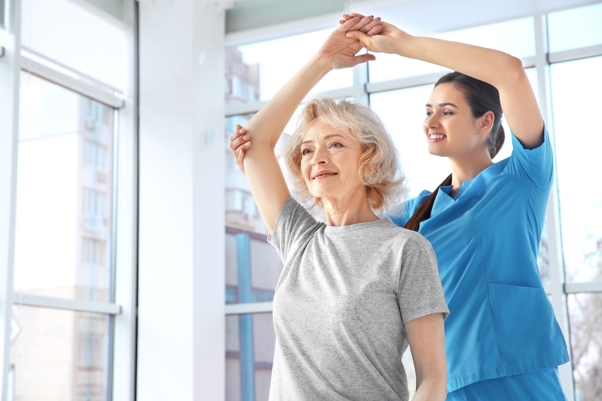 What are the key components of a typical mCIMT program?