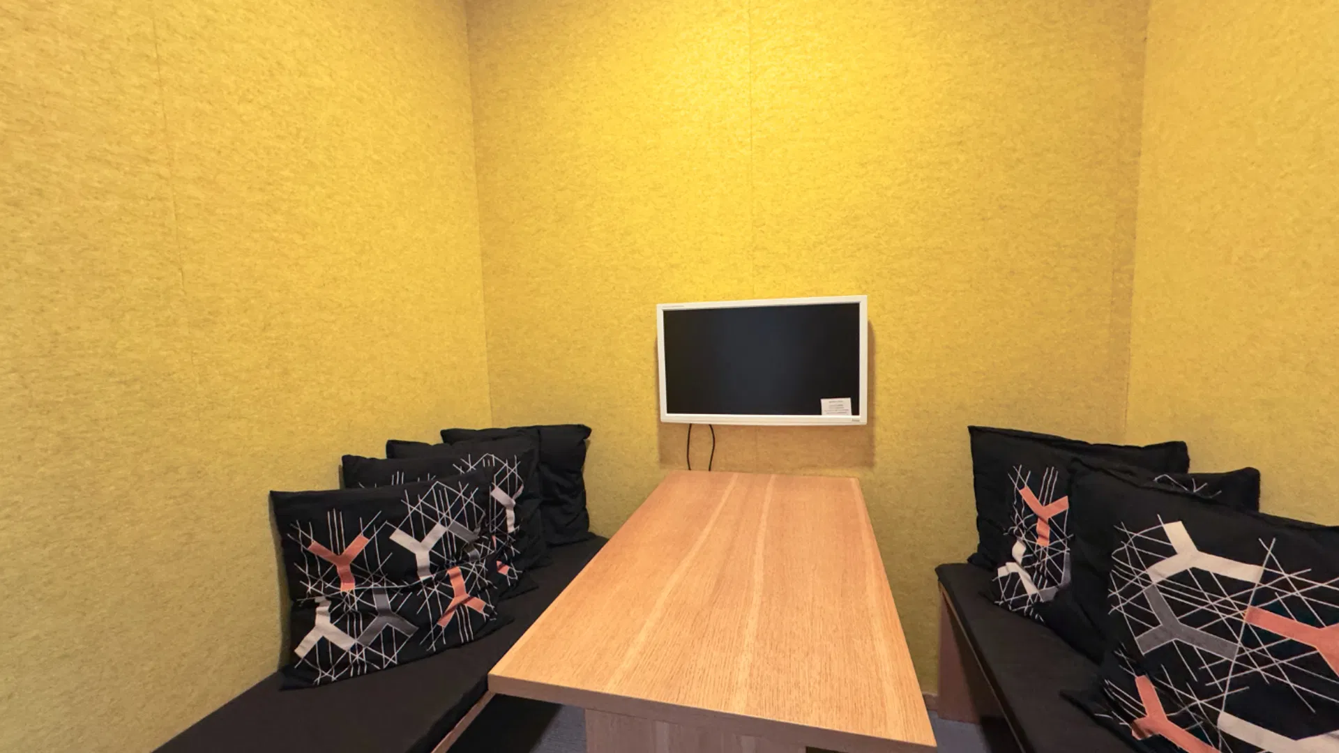 Flex Desk