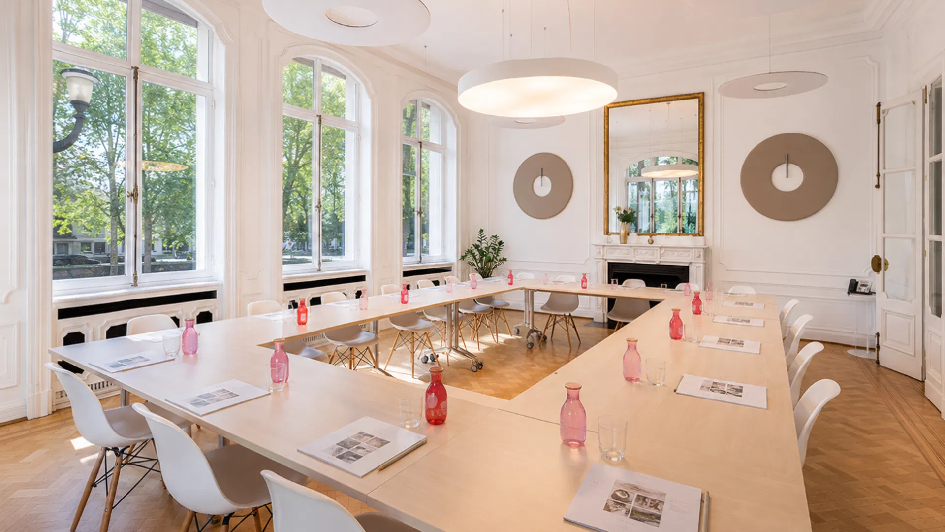 Meeting Room Prestige