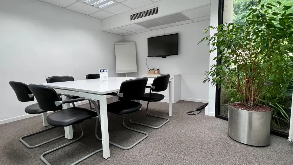Square Room