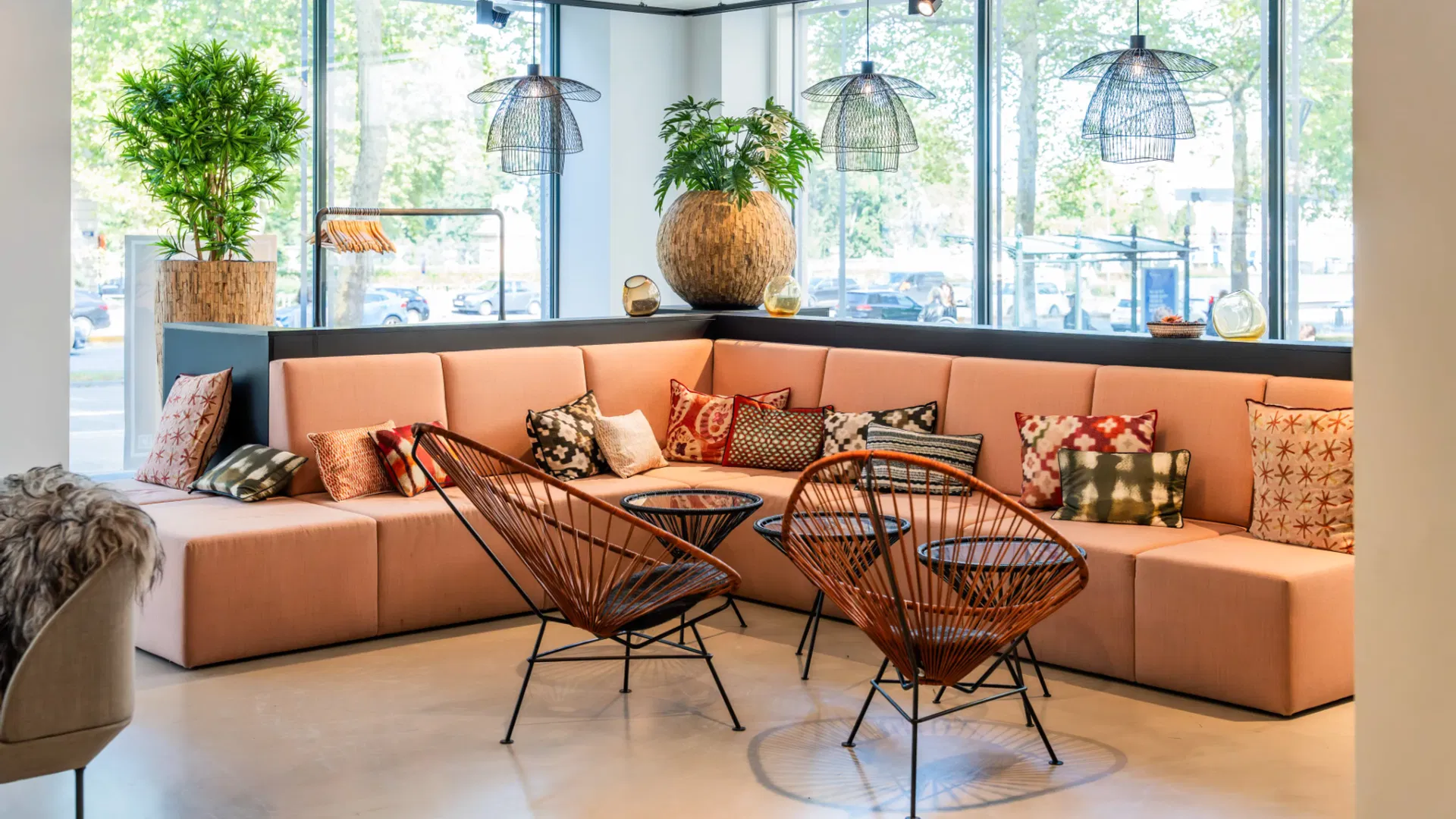 The Woven Boardroom
