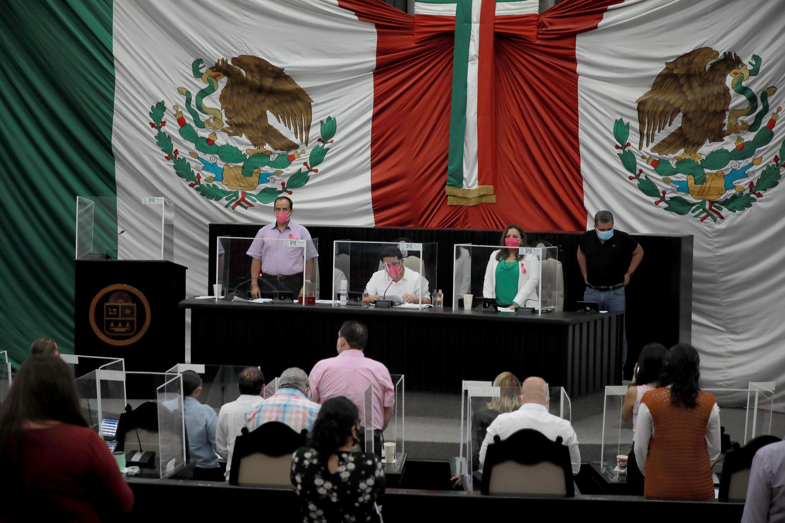 El Congreso del Estado de Quintana Roo se sumó a los primeros 15 estados en aprobar las reformas constitucionales federales en materia de movilidad y de juventud