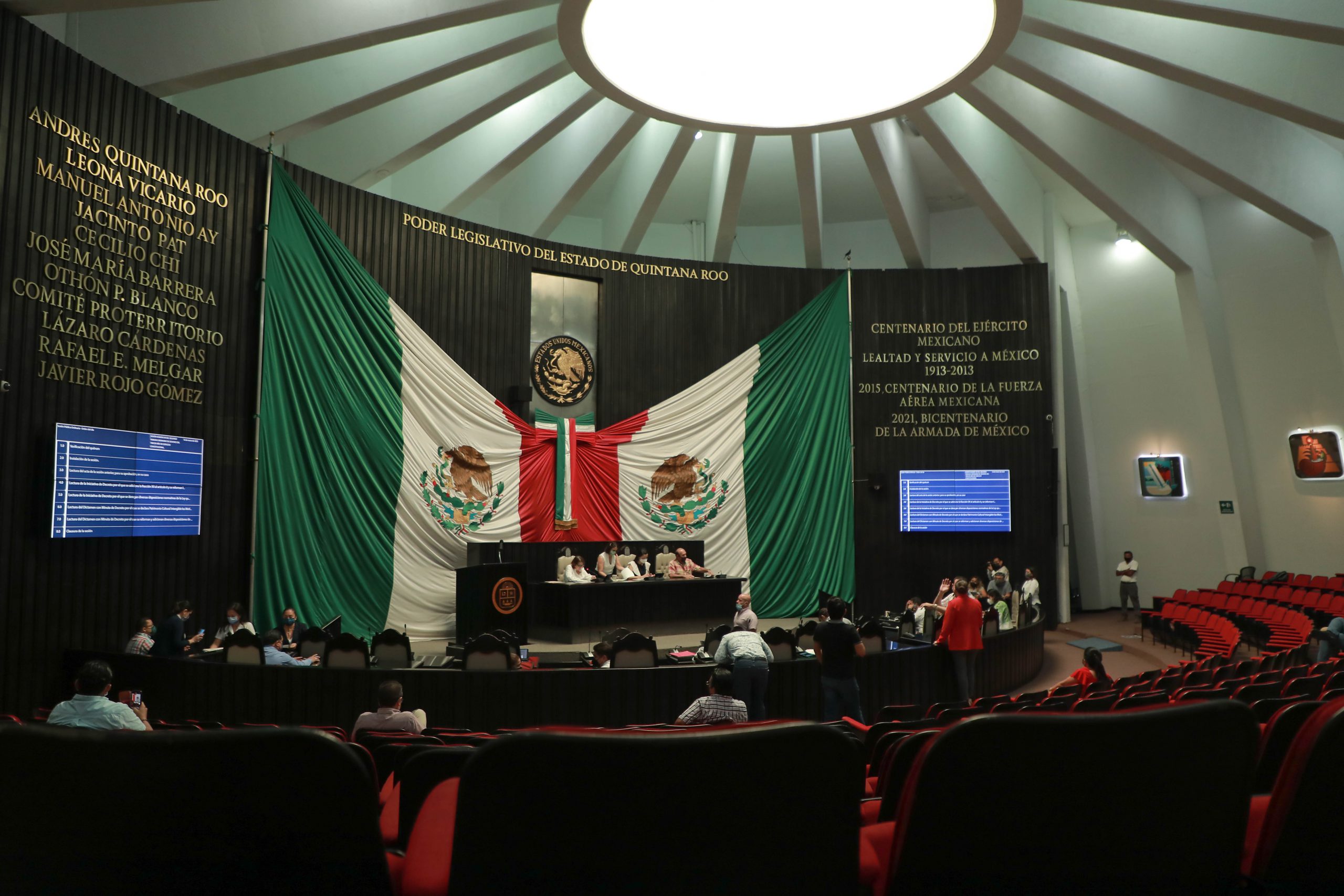 La XVI Legislatura del Estado de Quintana Roo aprobó por unanimidad una reforma legal que dota de autonomía de gobierno a la máxima casa de estudios de la entidad