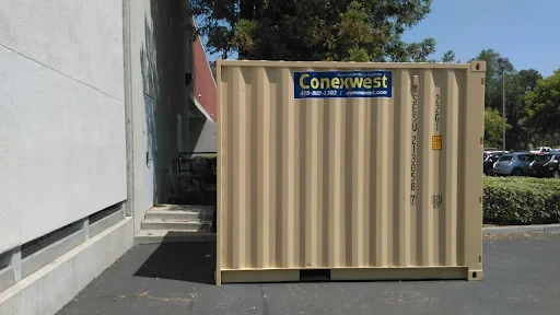 Our 10ft standard storage container