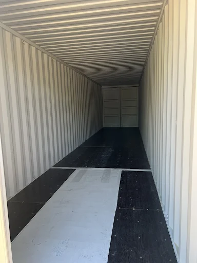 40ft high cube (9.5ft) storage container w/ doors on both ends
