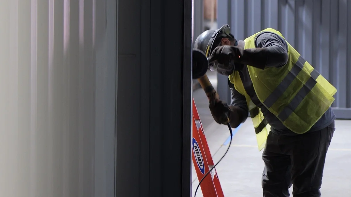 Outside container welding