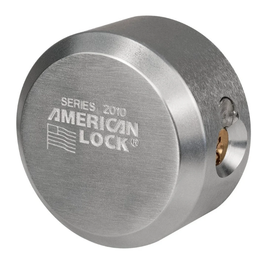 Hidden shackle padlock