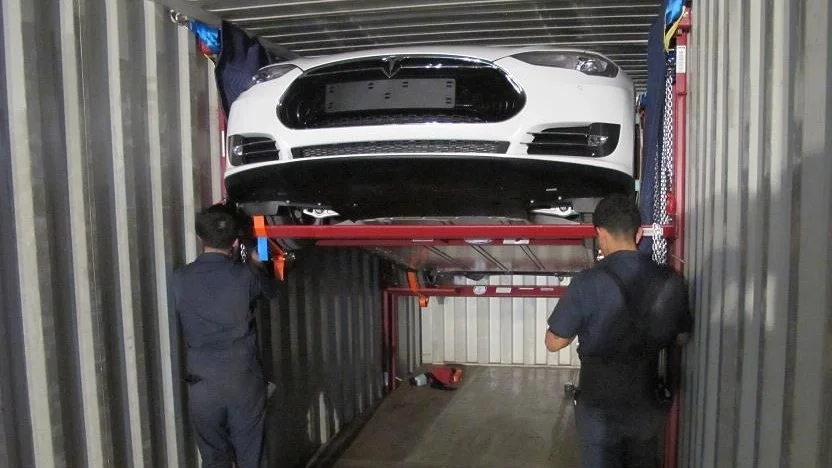Shipping container car rack