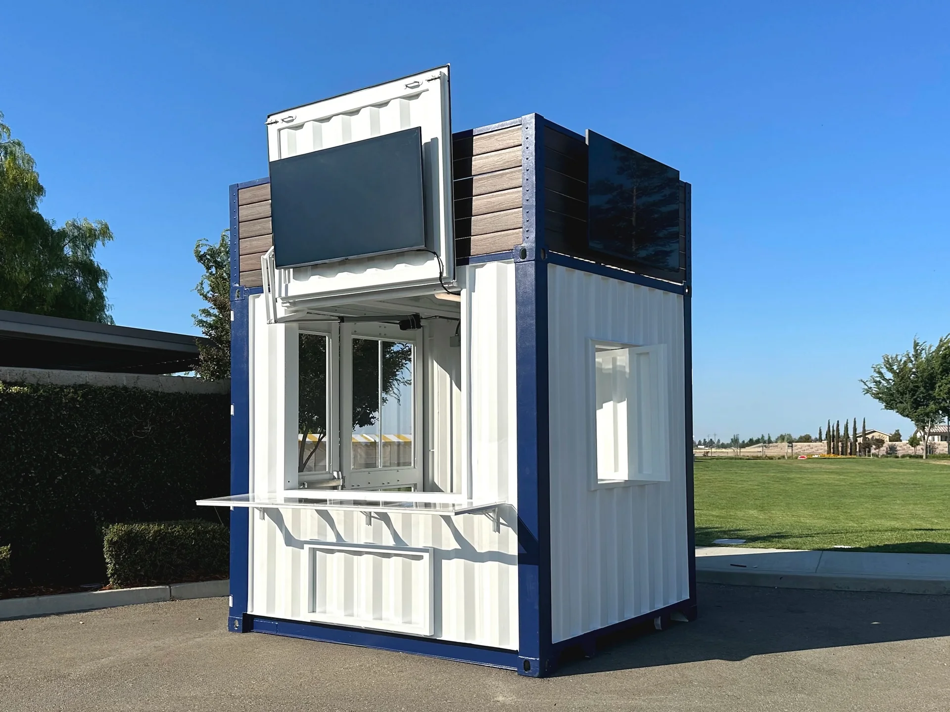 Case Study: 10ft High Cube Information And Visitor Center for the City of Lathrop