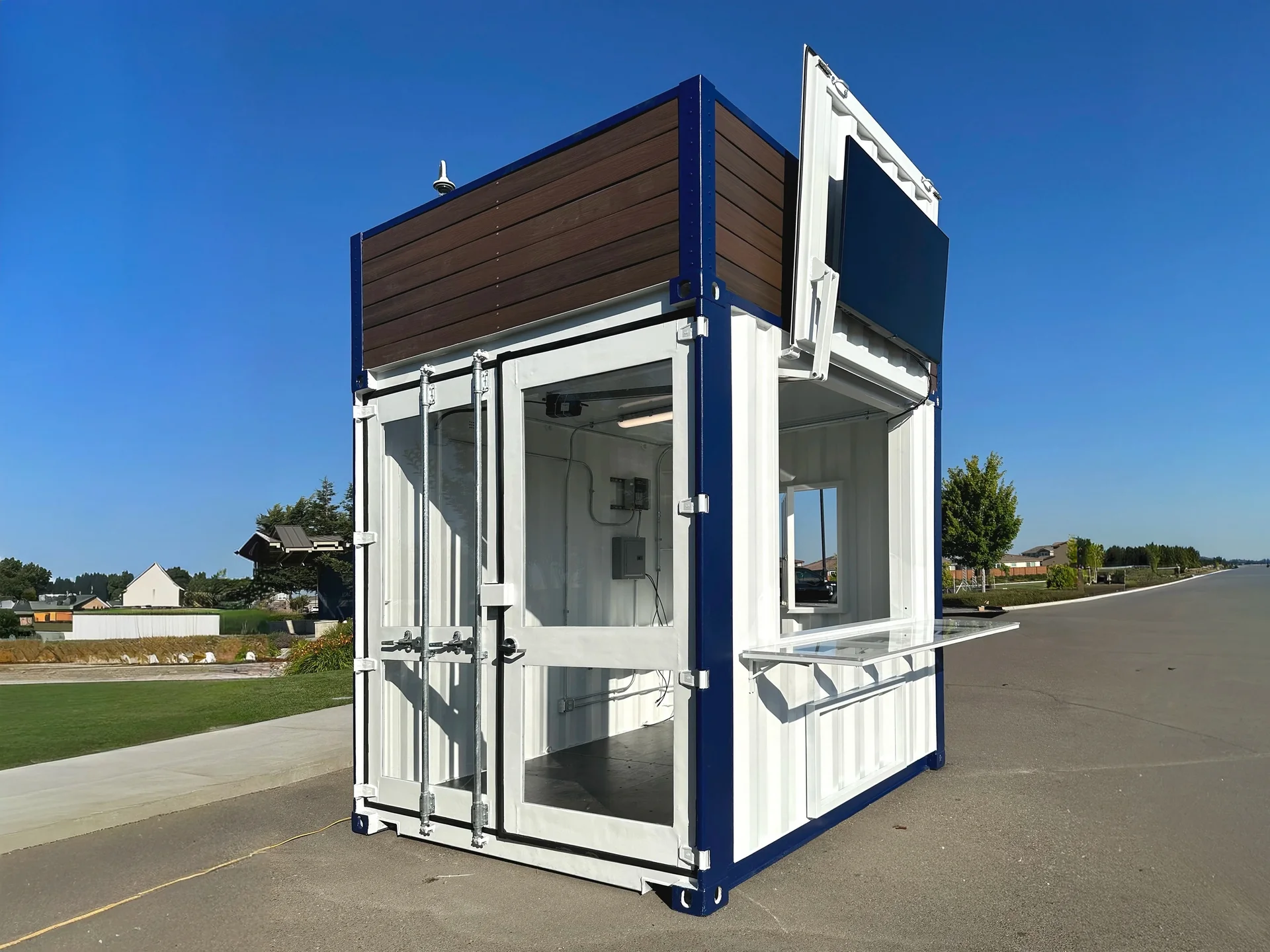 Case Study: 10ft High Cube Information And Visitor Center for the City of Lathrop