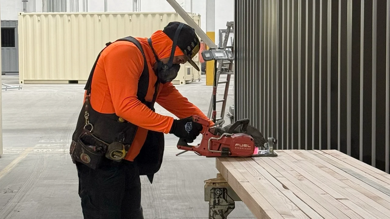 Wood polishing