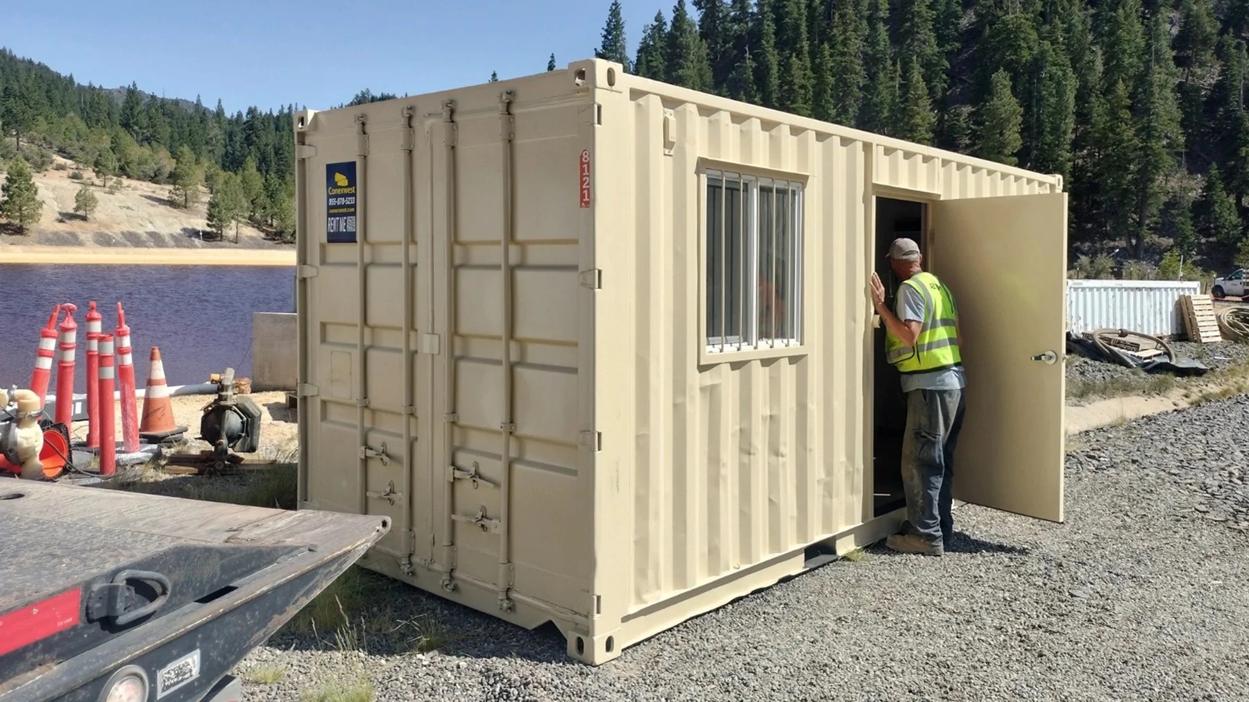 Pop-Up Shops & Mobile Offices
