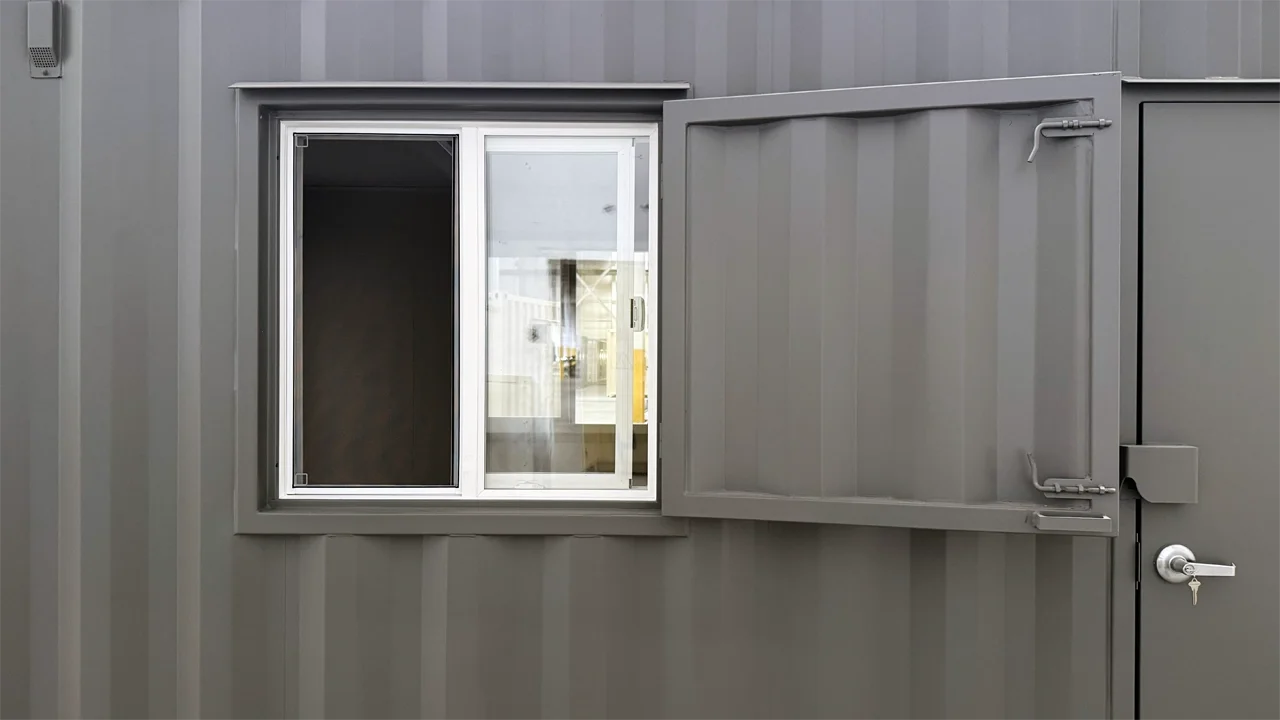 Container with window image