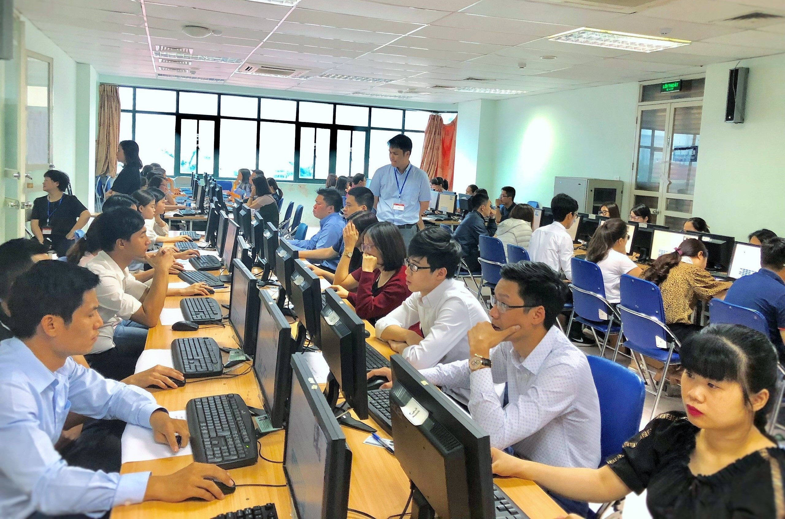 thi thử kiểm định chất lượng đầu vào công chức