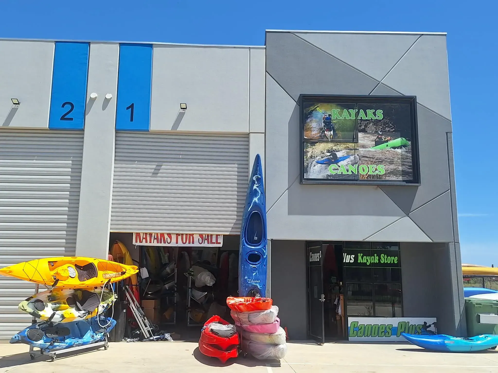 Expert Guide to Choosing Canoes and Kayaks in Australia