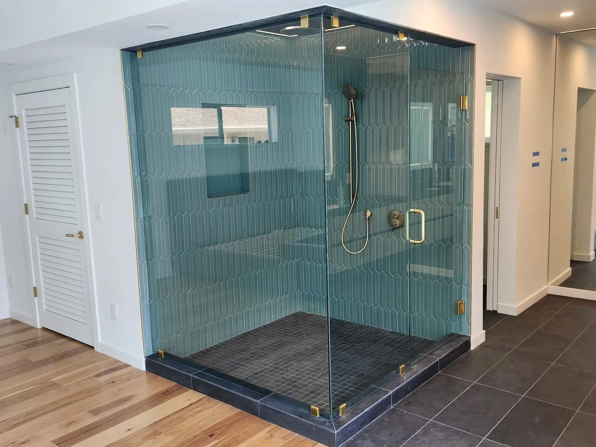 Your Premier Glass Repair & Installation in Jacksonville