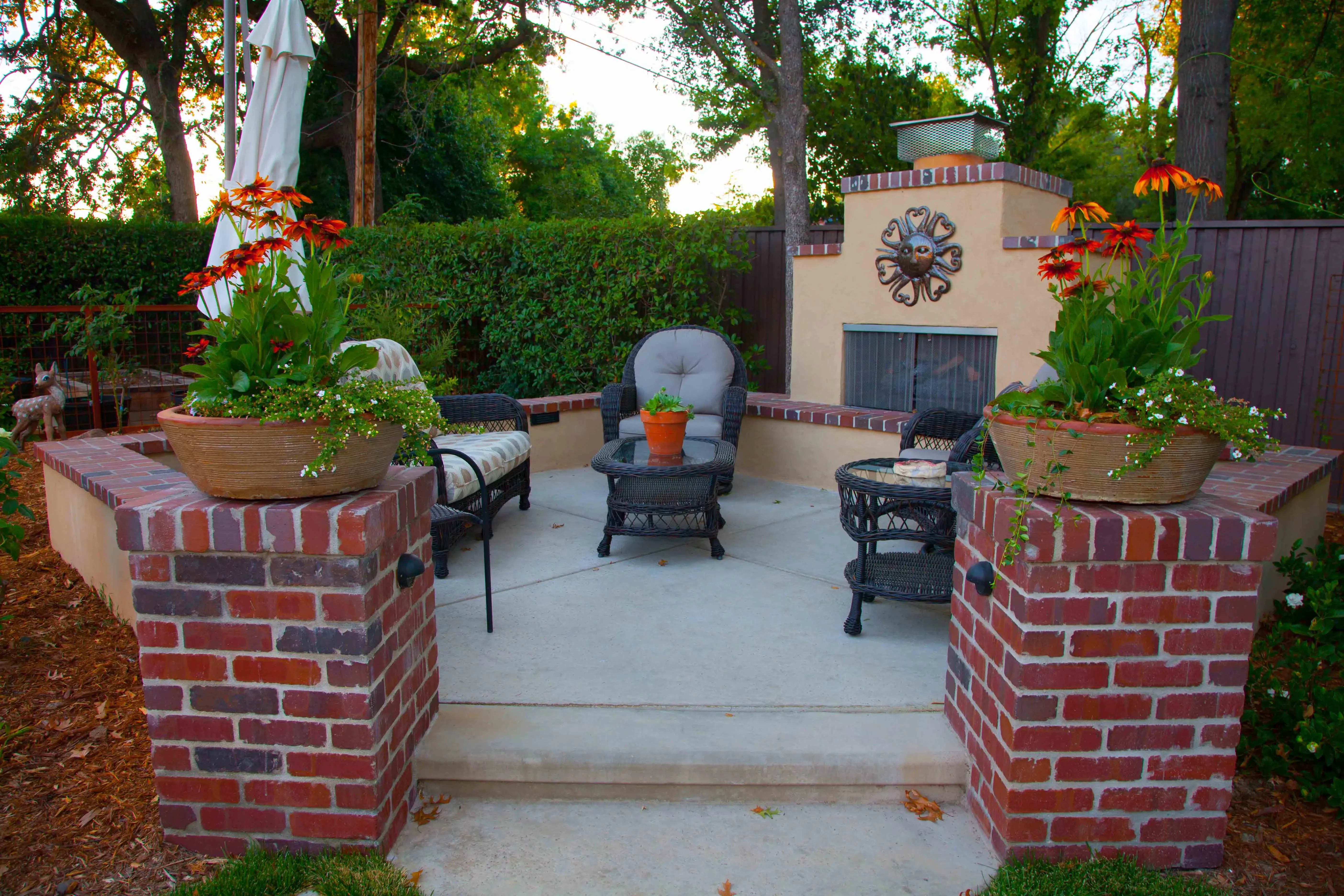 Custom Outdoor Living Solutions