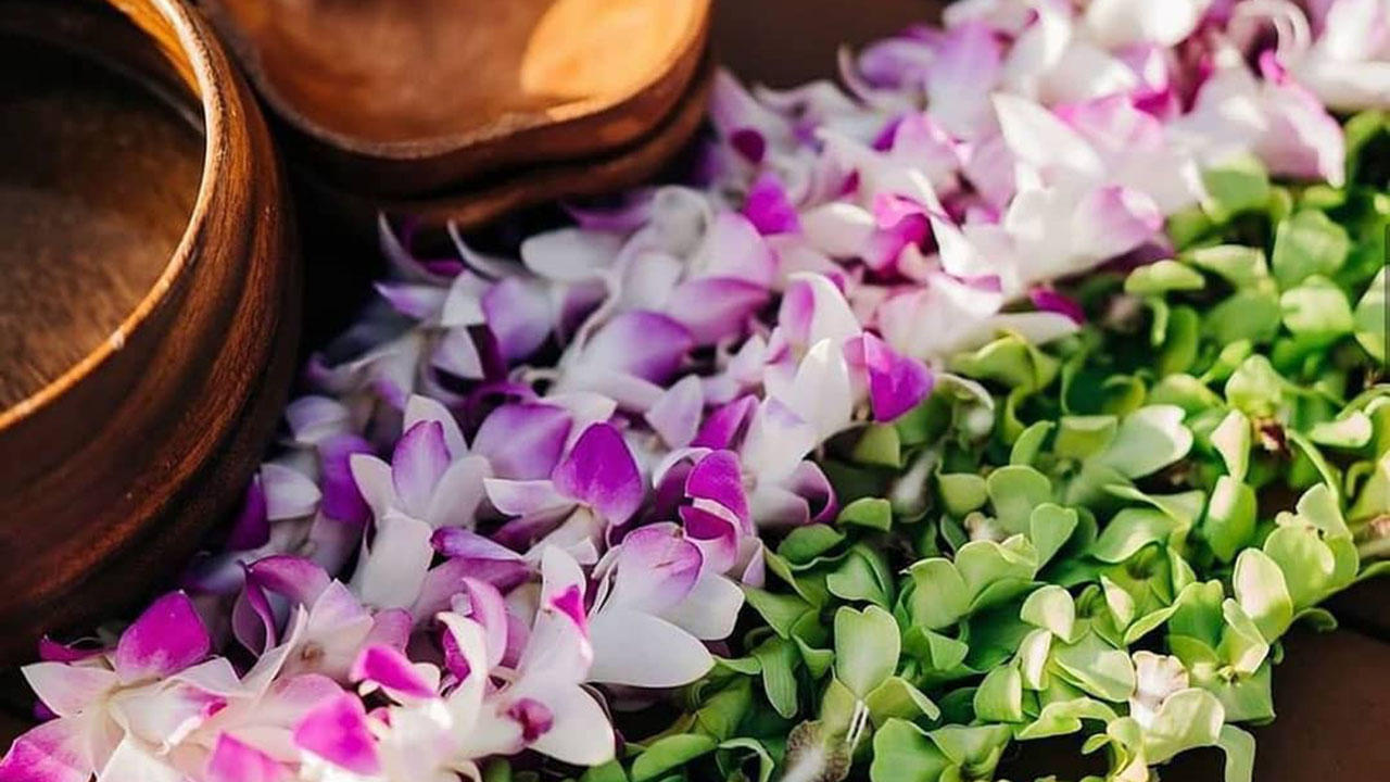 Craftsmanship of Orchid Leis