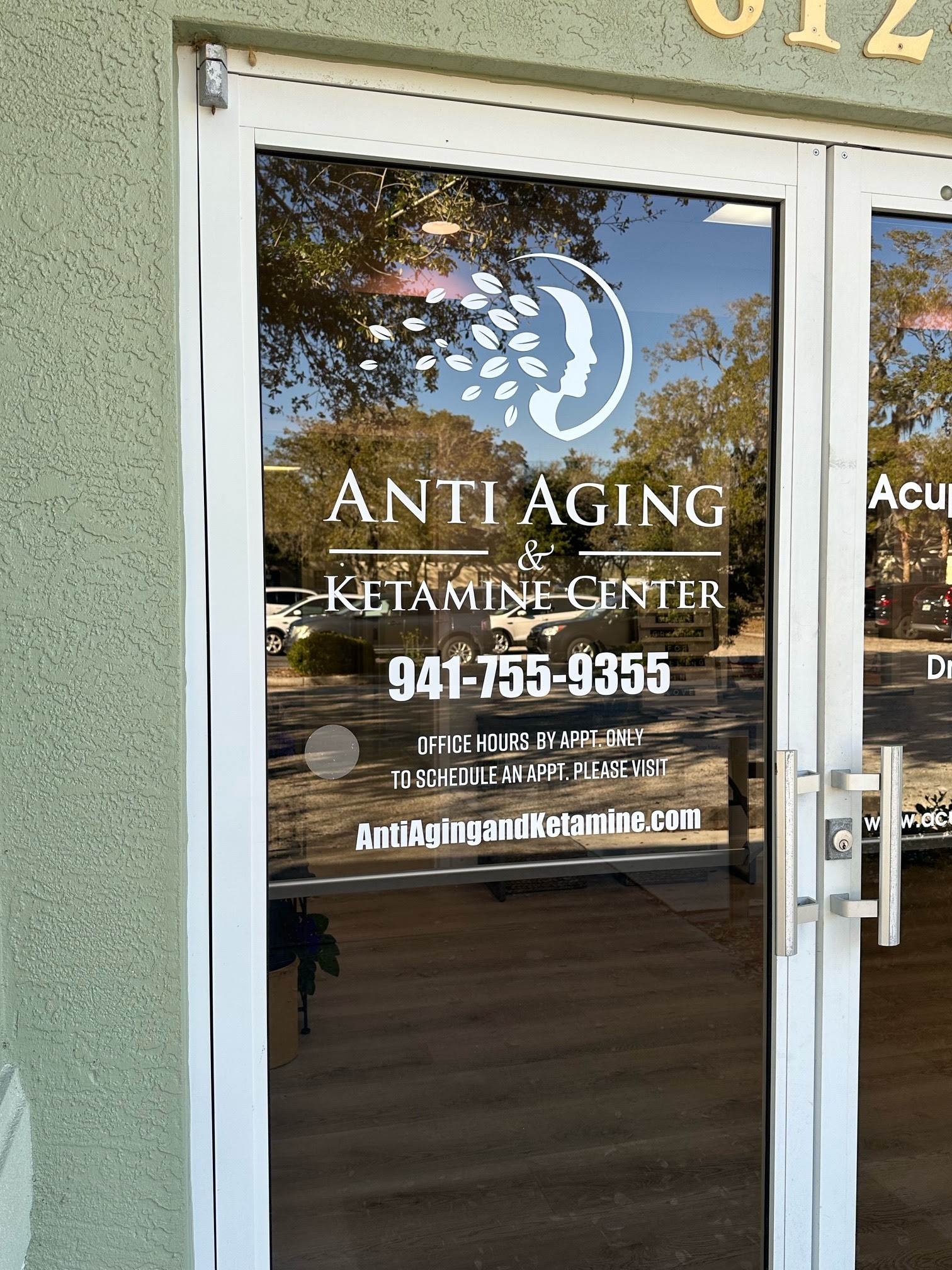 Achieve Radiant Skin near Bradenton