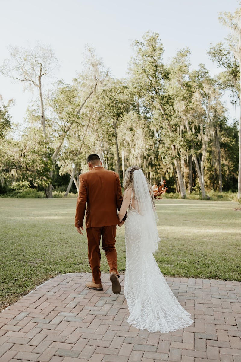 Your Dream Barn Wedding Awaits in Central Florida