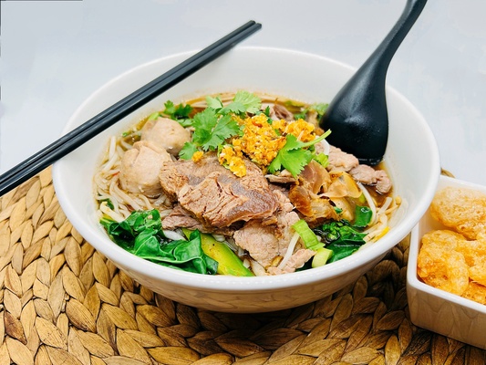 Savor Genuine Thai Cuisine at Thai Noodle King