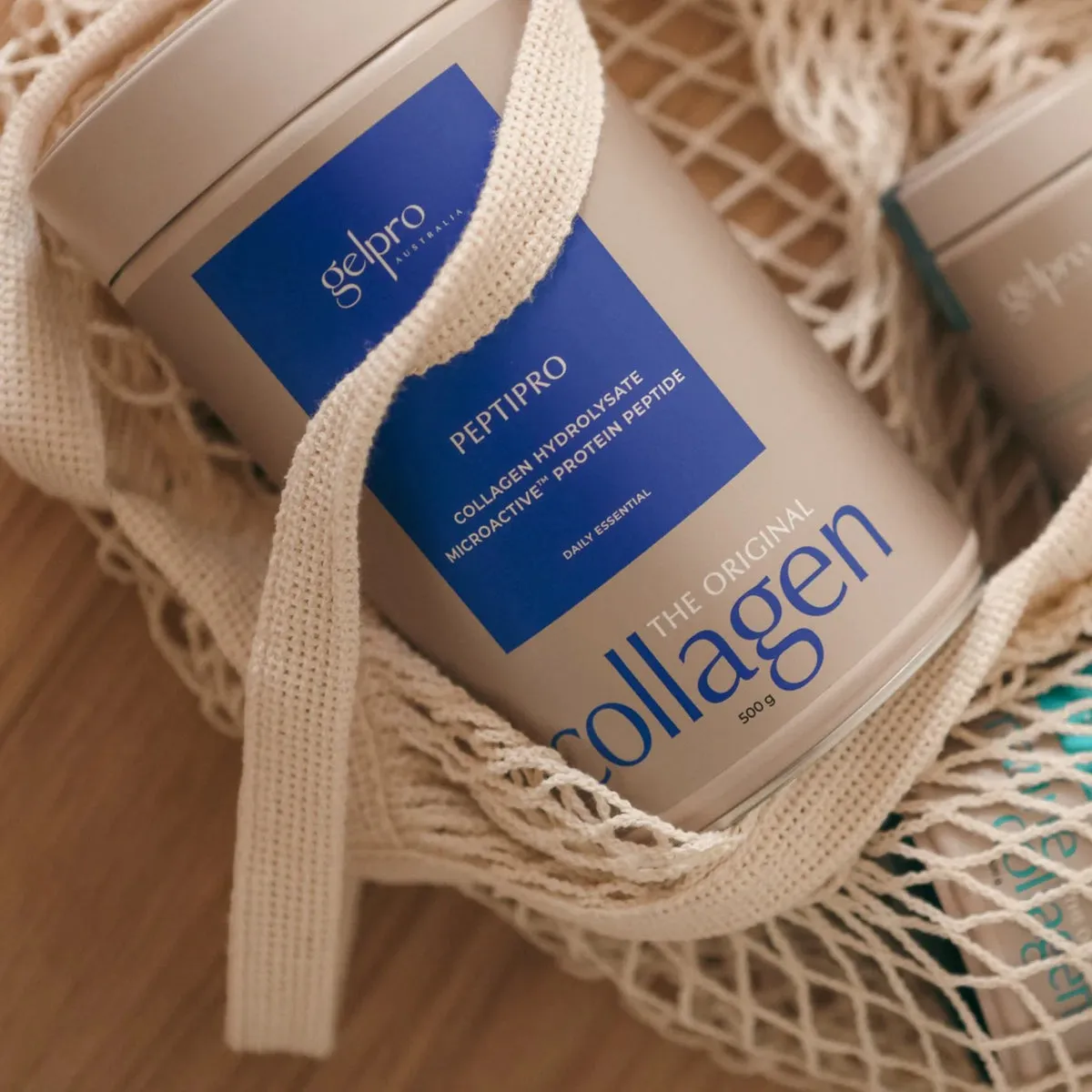 An athlete exercising, representing the joint health benefits of bovine collagen