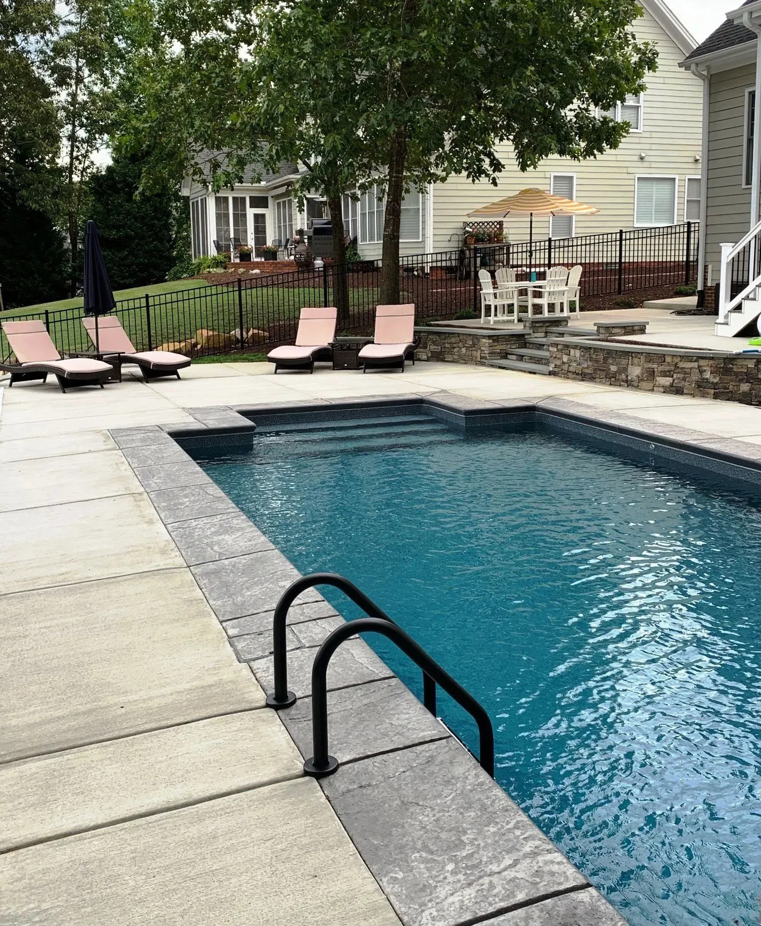 Top Pool Builders in Clayton NC for Custom Designs
