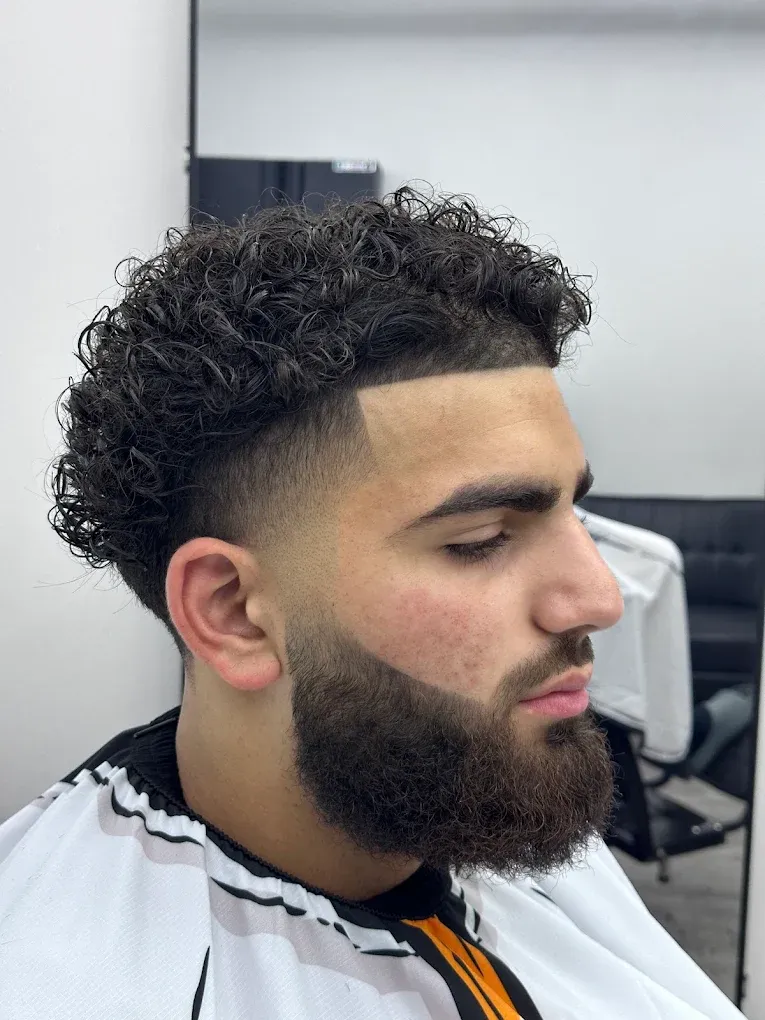 Experience Precision Grooming at Blends Barbershop