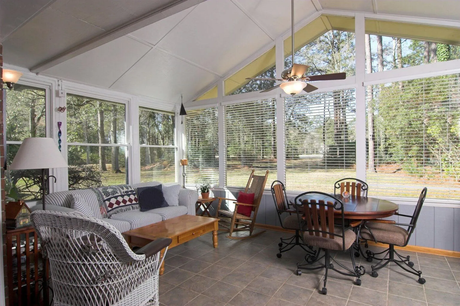 Four-season sunroom with bay view in Sussex County Delaware
