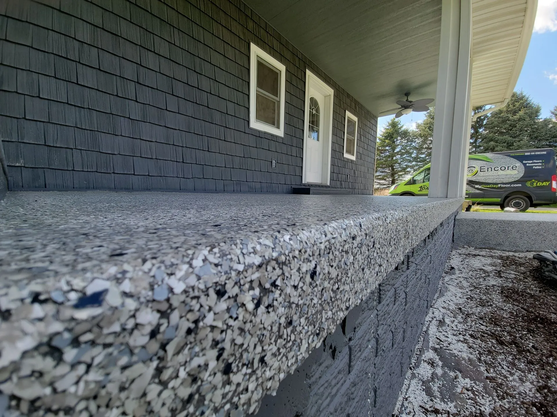 Expert Concrete Coatings for East Dundee IL & North Liberty IA