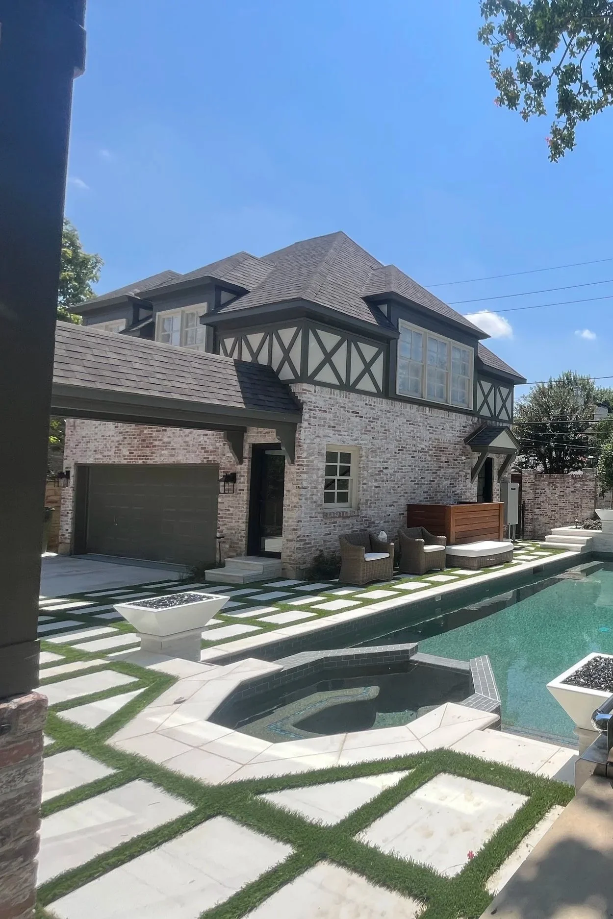 Enhancing Curb Appeal With Expert Landscaping