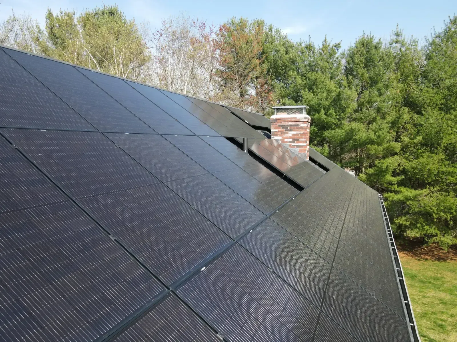Exploring New England Solar Incentives for Homeowners